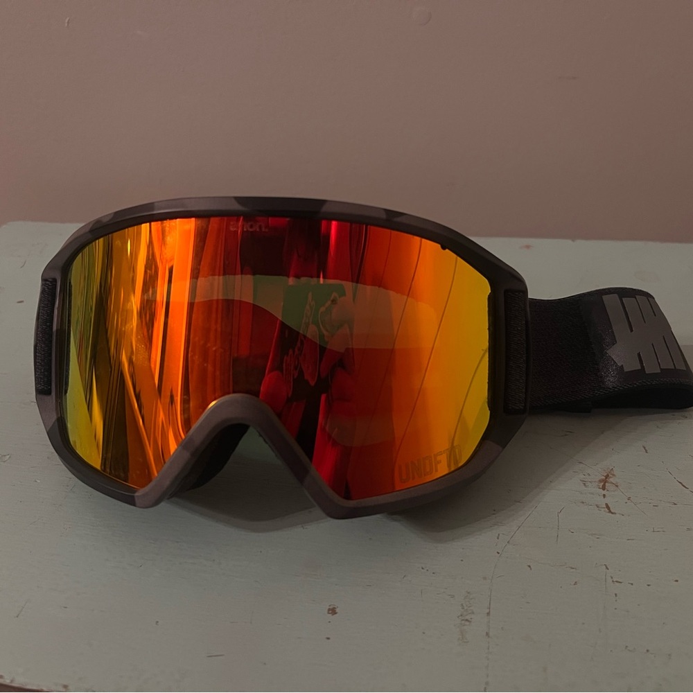 Undefeated Ski/Snowboard Goggles